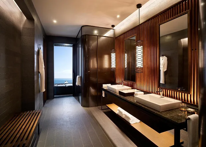 Hotel Ananti At Cove 5*