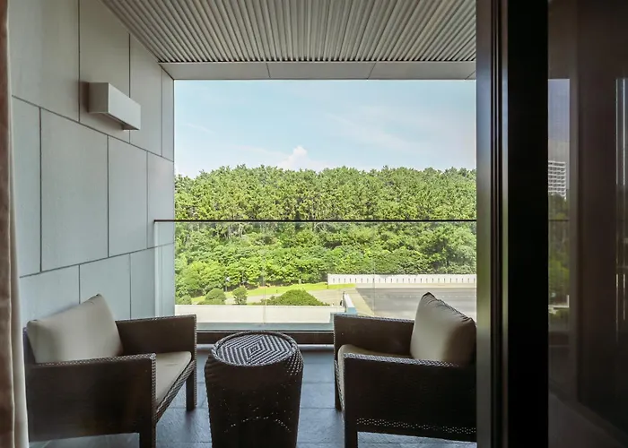 Hotel Ananti At Cove 5*