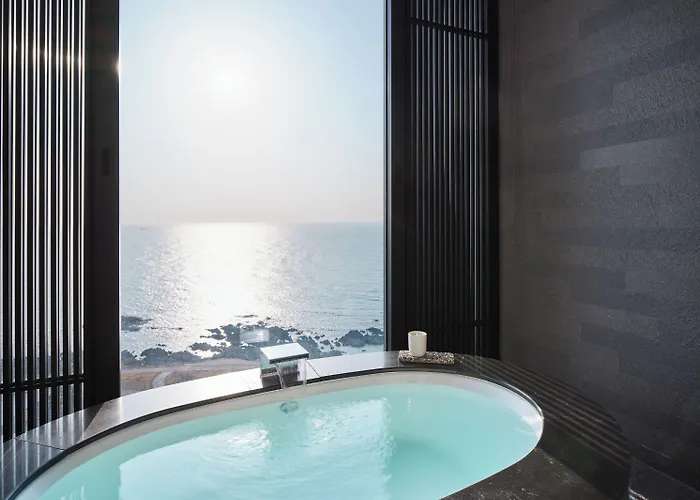 Ananti At Cove 5* Busan
